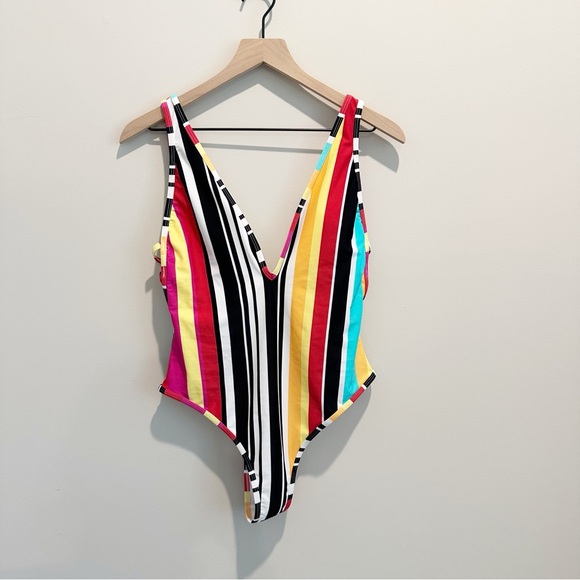 Express Multi-Color Stripe One Piece Swimsuit Sz M - Picture 2 of 7